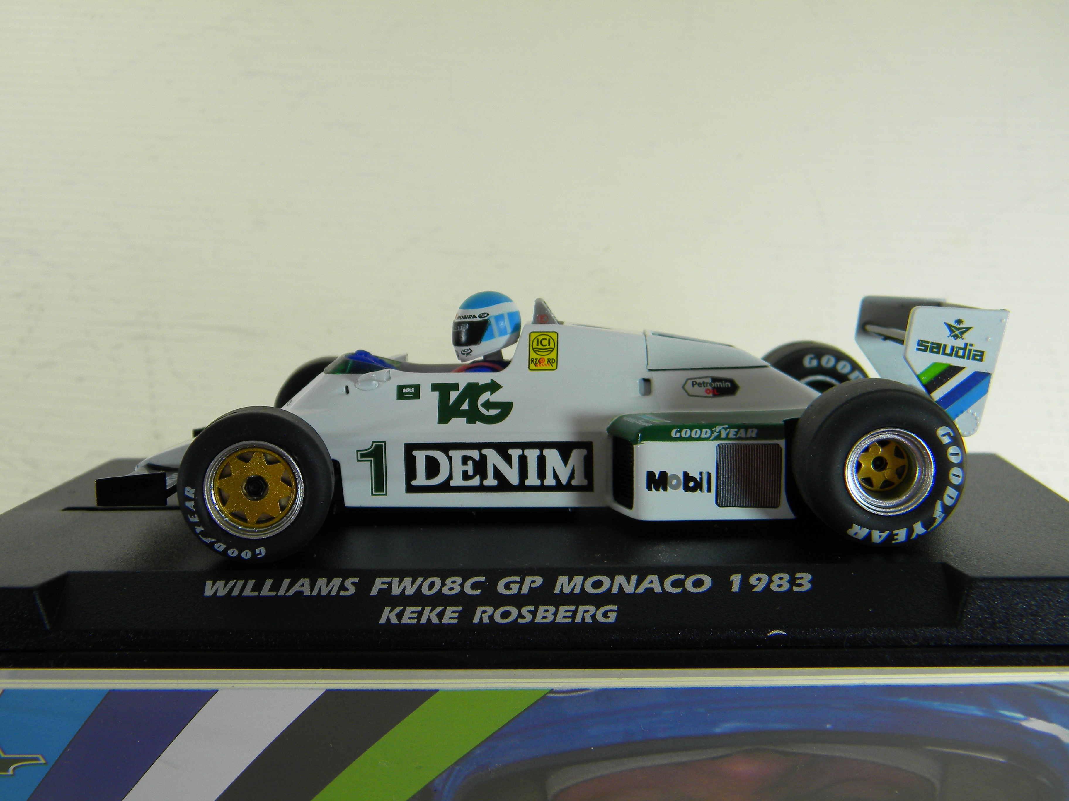Williams (W40103